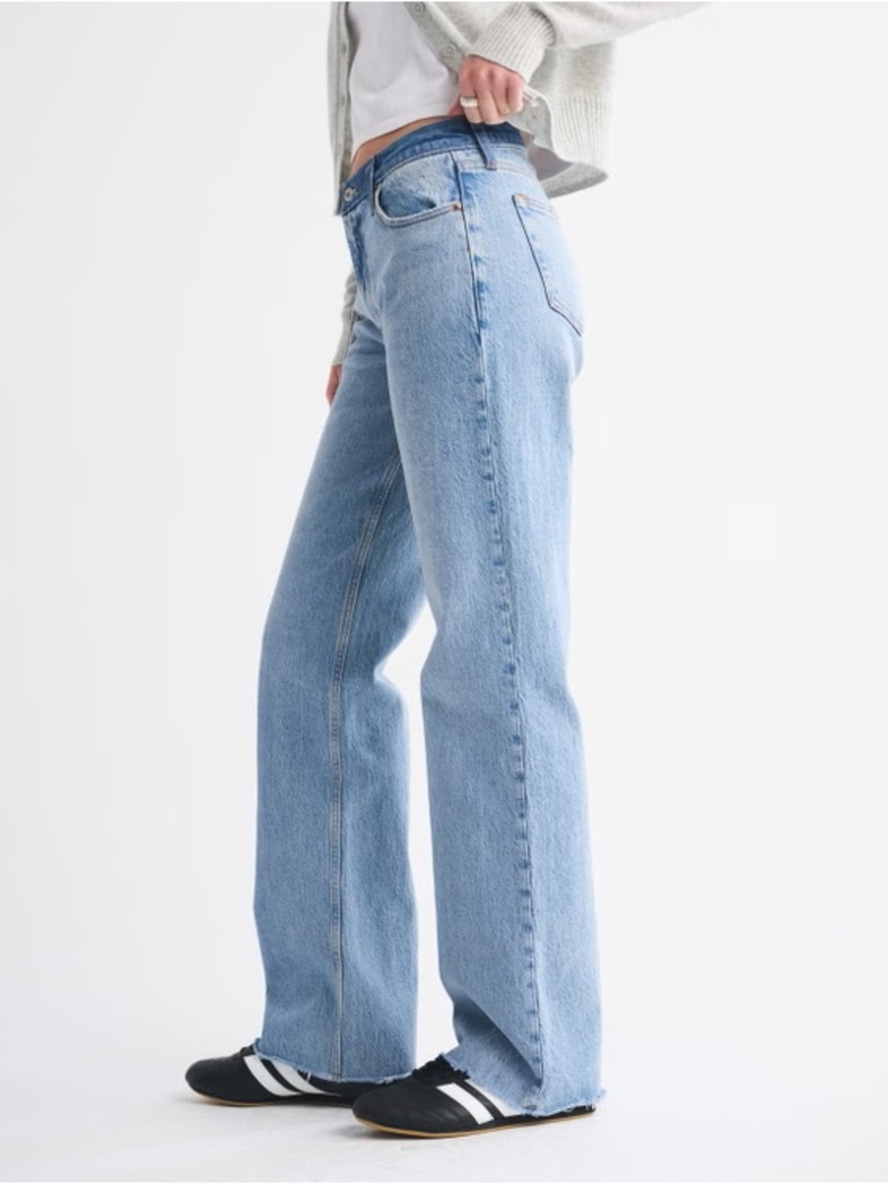 NWT Abercrombie Jeans - Picture 4 of 9